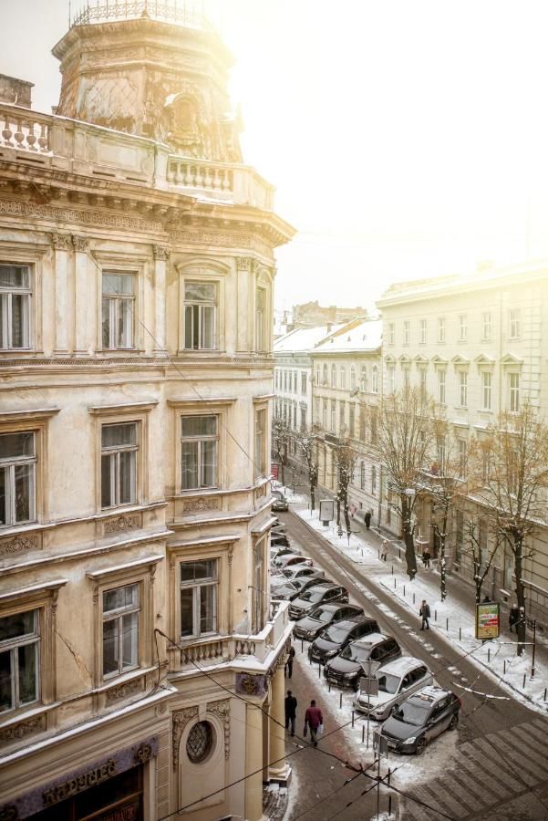 Отель Jam Hotel Hnatyuka Львов