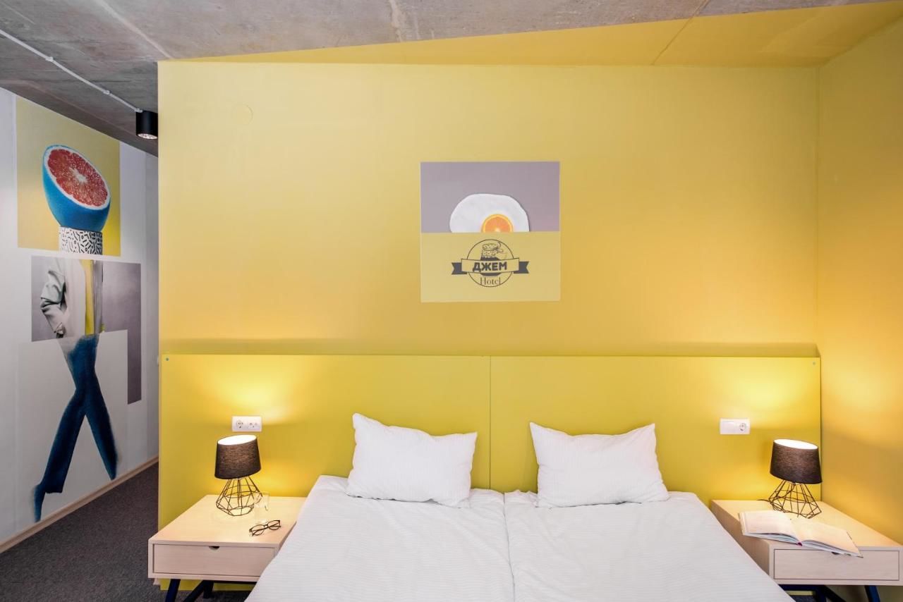 Отель Jam Hotel Hnatyuka Львов