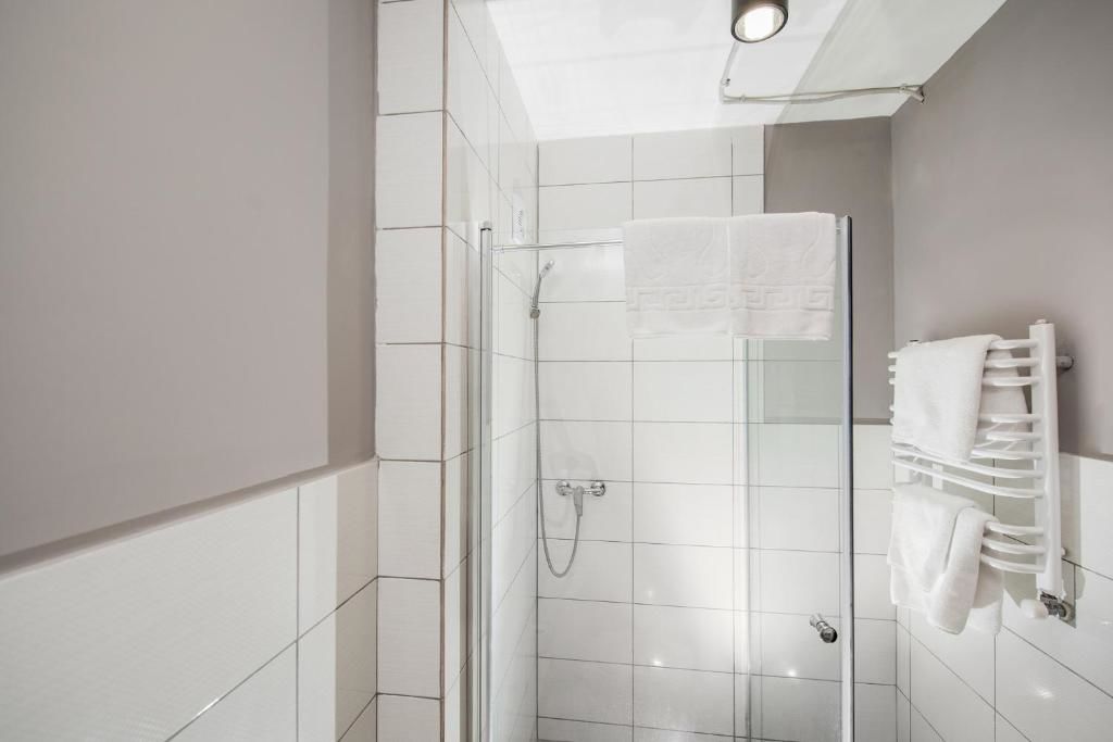 Отель Jam Hotel Hnatyuka Львов