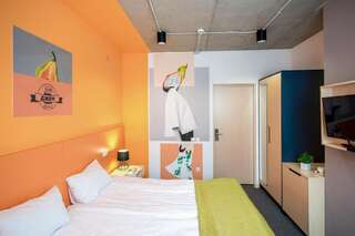 Отель Jam Hotel Hnatyuka Львов Бюджетный двухместный номер с 1 кроватью-19