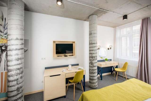 Отель Jam Hotel Hnatyuka Львов-7